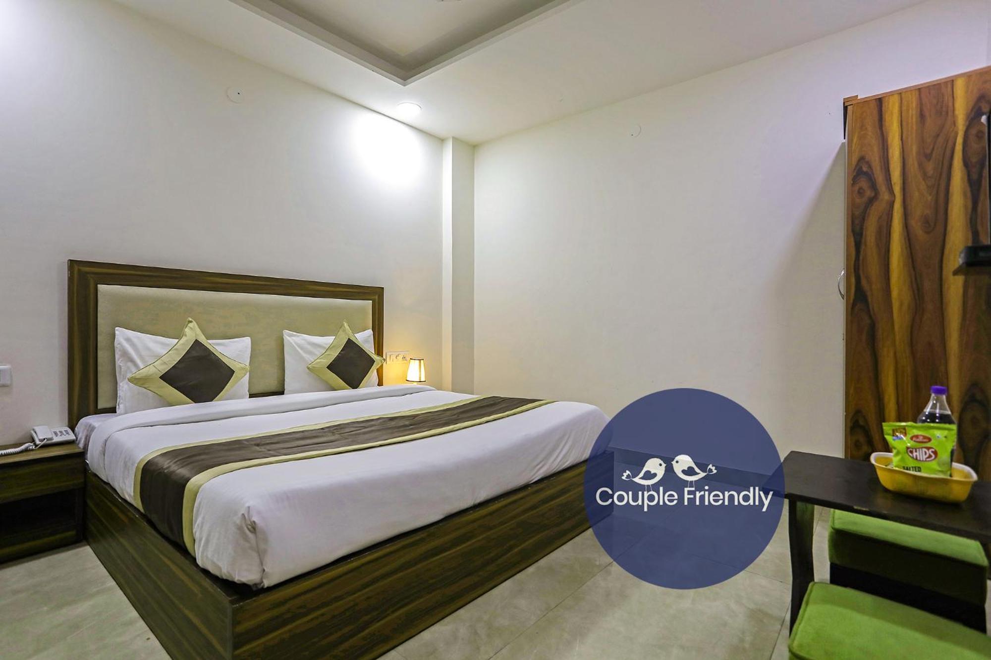 Fabhotel White House Bnb - Nr Yashobhoomi Convention Centre Delhi  Eksteriør bilde